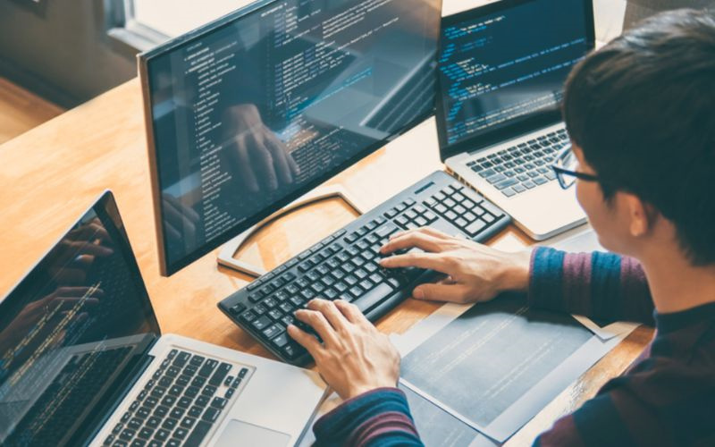 Du học nghề Đức ngành Công nghệ thông tin (IT) Du học nghề Đức ngành Công nghệ thông tin (IT)