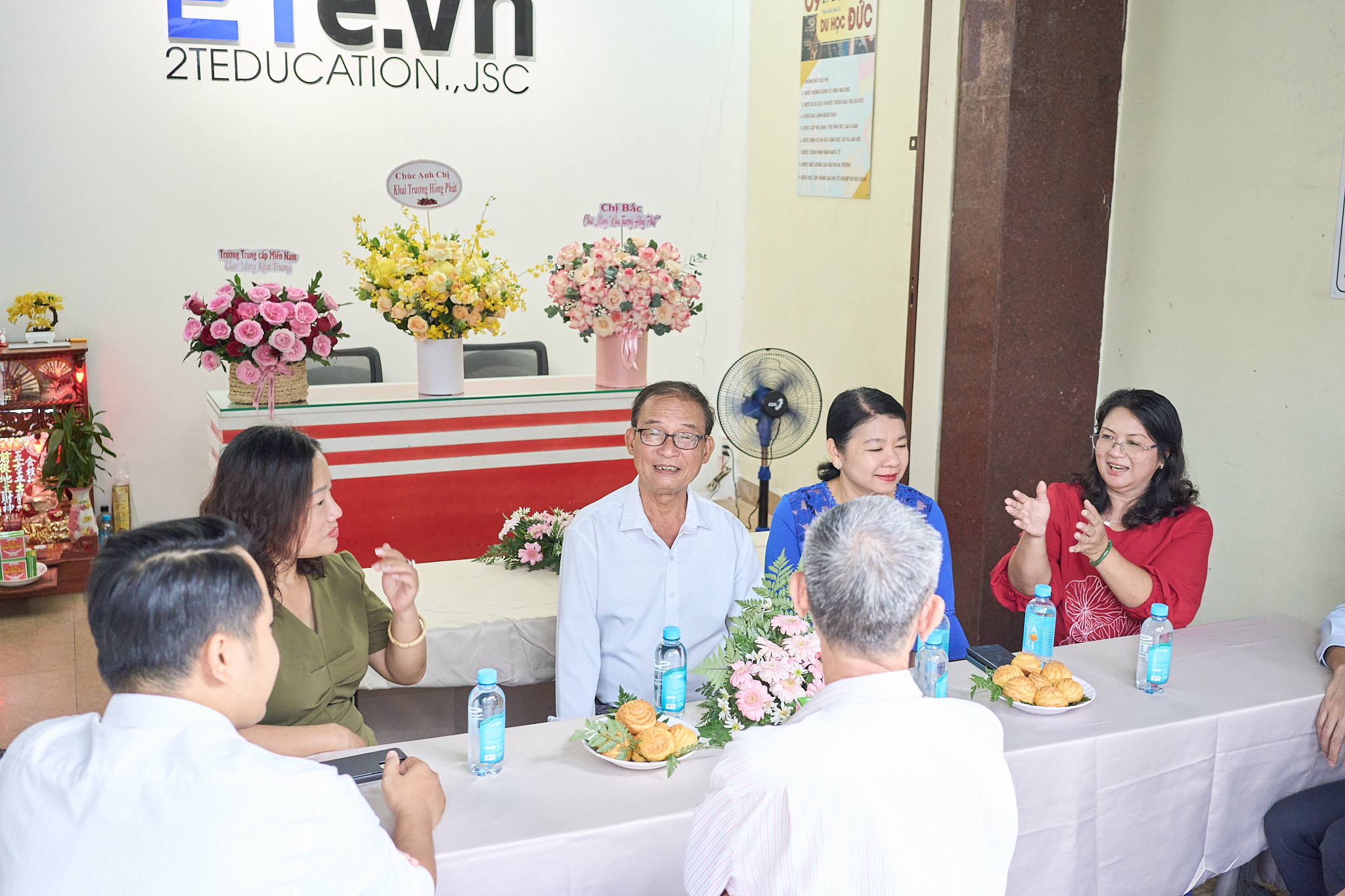 2T Education văn phòng tại TPHCM 2T Education văn phòng tại TPHCM