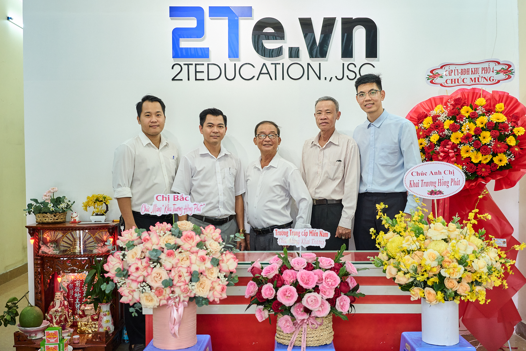 2T Education chi nhánh TPHCM 2T Education chi nhánh TPHCM